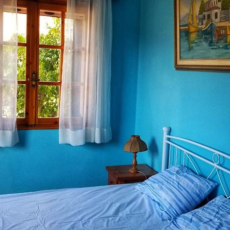 Valerie'S House Apartment Poros Town Phòng bức ảnh